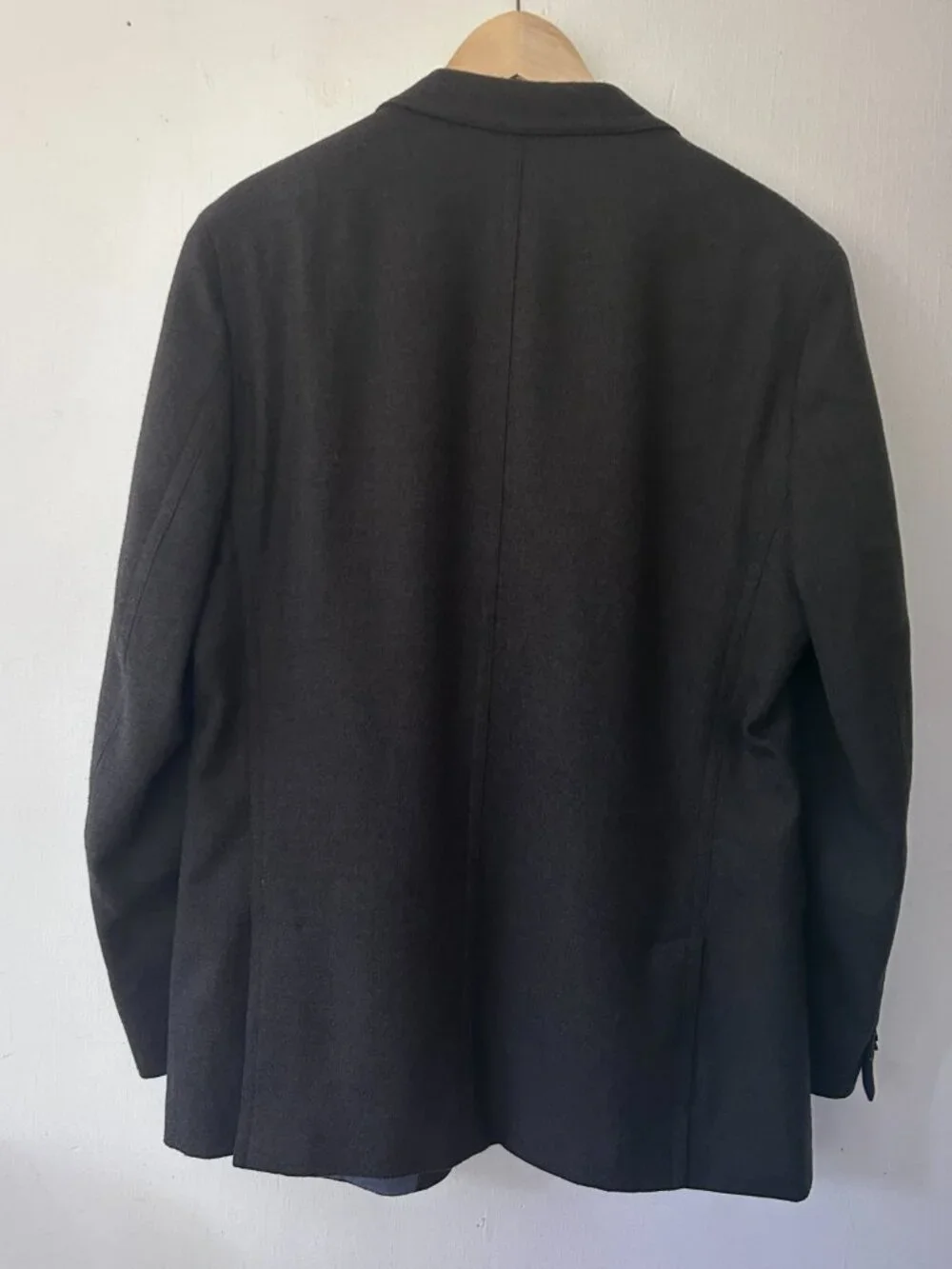 Banana Republic Tailored Fit Blazer Jacket Mens 42L Dark Grey Wool Pockets
